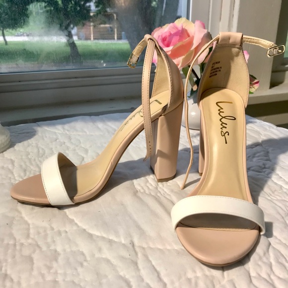 Lulu’s Two-Toned Block Heel 🤍 - Picture 2 of 3